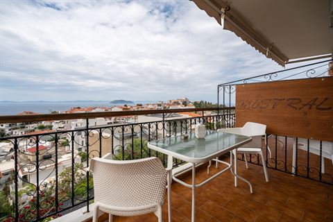 House Mistral apartments — Neos Marmaras, Sithonia