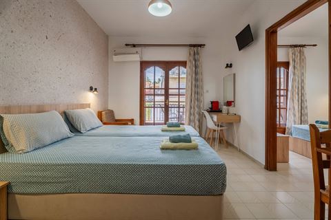 Bright double room at House Mistral